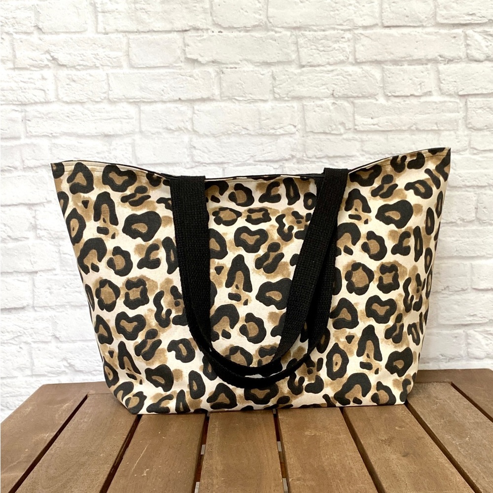 Handmade Foldable Travel/Market Tote - Leopard/Black